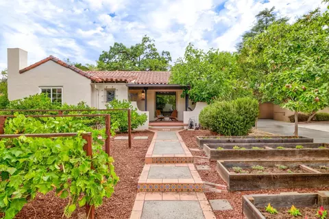 2723 Montgomery Way, Sacramento, CA 95818