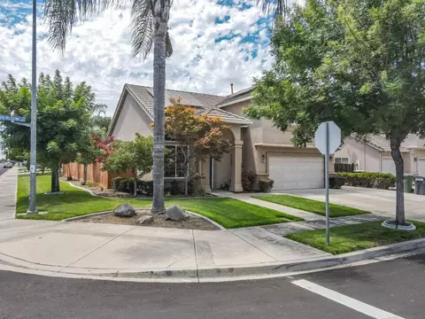 3601 Heirloom Ct, Turlock, CA 95382 photo 2