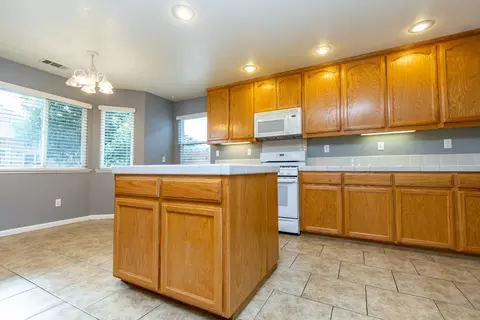 3601 Heirloom Ct, Turlock, CA 95382 photo 21