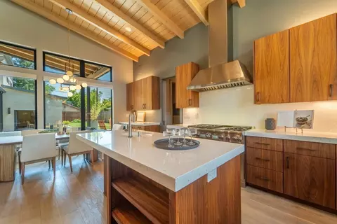 Kitchen - 924 Hackberry Ave, Modesto, CA 95350 photo 1 of 3