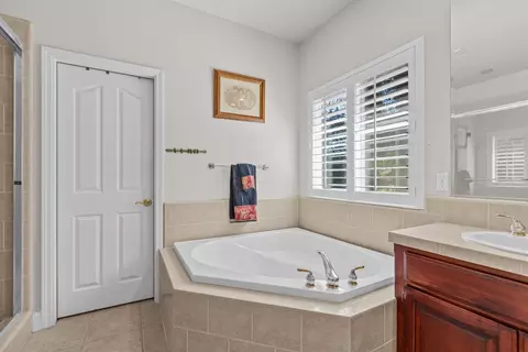3645 Voleyn St, Carmichael, CA 95608 photo 43