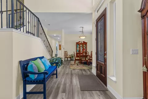 3645 Voleyn St, Carmichael, CA 95608 photo 5