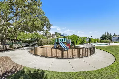 View/Area - 787 Harold Smith Dr, Tracy, CA 95304 photo 4 of 4