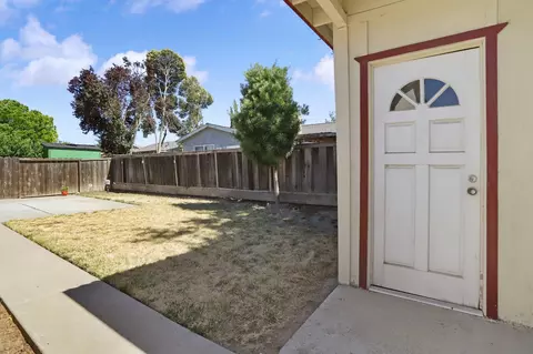 Exterior - 1850 Duncan Dr, Tracy, CA 95376 photo 7 of 12