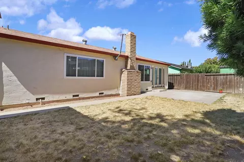 Exterior - 1850 Duncan Dr, Tracy, CA 95376 photo 8 of 12