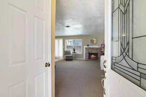 Entry Way - 1850 Duncan Dr, Tracy, CA 95376 photo 2 of 3