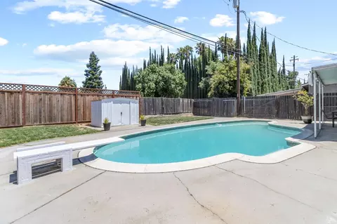 655 Diane Dr, Manteca, CA 95336 photo 21