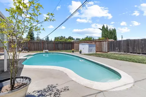 655 Diane Dr, Manteca, CA 95336 photo 18