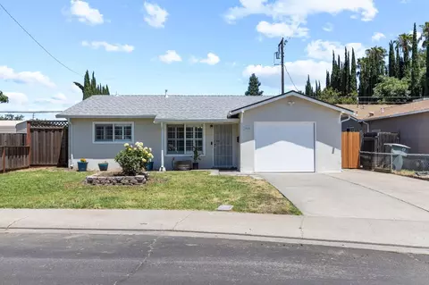 655 Diane Dr, Manteca, CA 95336 photo 1