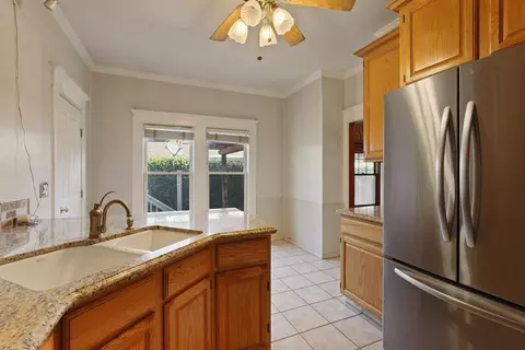 207 S Rose, Lodi, CA 95240 photo 19