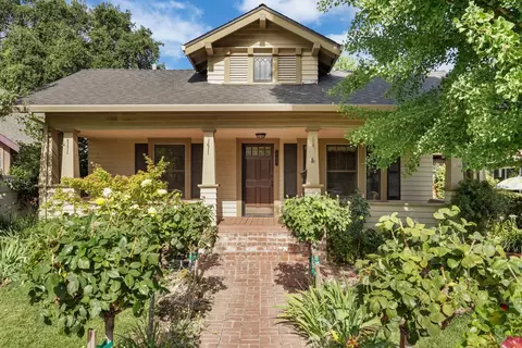 207 S Rose, Lodi, CA 95240 photo 2