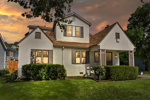 1306 36th St, Sacramento, CA 95816