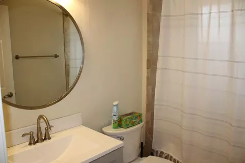 Bath - 6004 Anthony Dr, Orangevale, CA 95662 photo 1 of 2