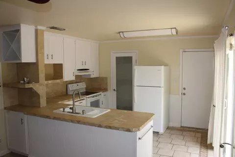 Kitchen - 6004 Anthony Dr, Orangevale, CA 95662 photo 1 of 3