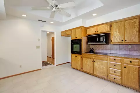 4918 Schuyler Dr, Carmichael, CA 95608 photo 22