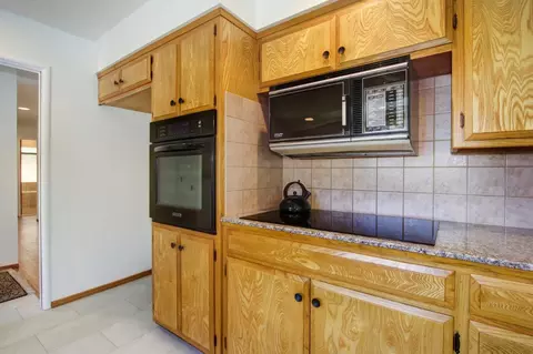 4918 Schuyler Dr, Carmichael, CA 95608 photo 23