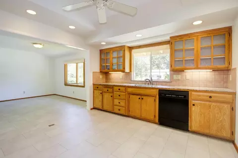 4918 Schuyler Dr, Carmichael, CA 95608 photo 26