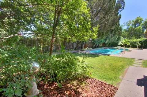 4918 Schuyler Dr, Carmichael, CA 95608 photo 45