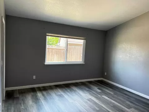 Bedroom - 1701 Amesbury Pl, Modesto, CA 95358 photo 1 of 6