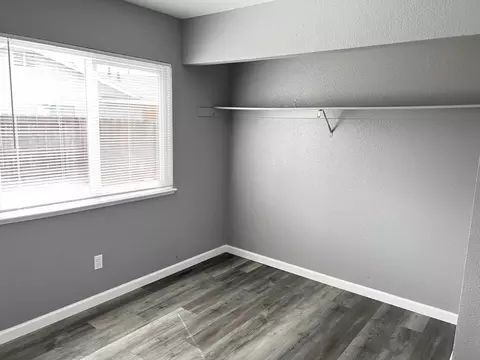Bedroom - 1701 Amesbury Pl, Modesto, CA 95358 photo 6 of 6