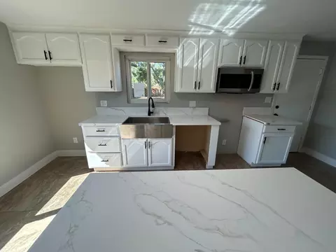 Kitchen - 243 E St, Los Banos, CA 93635 photo 1 of 4