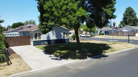 View/Area - 2230 Ada St, Modesto, CA 95354 photo 2 of 2