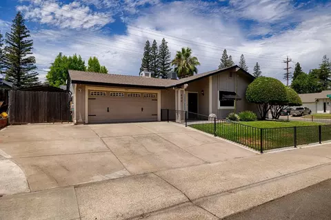400 Cameron Way, Roseville, CA 95678