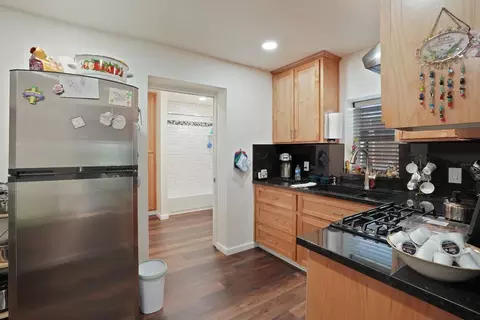 946 El Vecino Ave, Modesto, CA 95350 photo 28