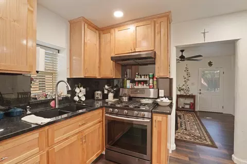946 El Vecino Ave, Modesto, CA 95350 photo 27