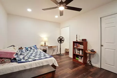 946 El Vecino Ave, Modesto, CA 95350 photo 31