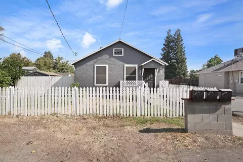 946 El Vecino Ave, Modesto, CA 95350 photo 2