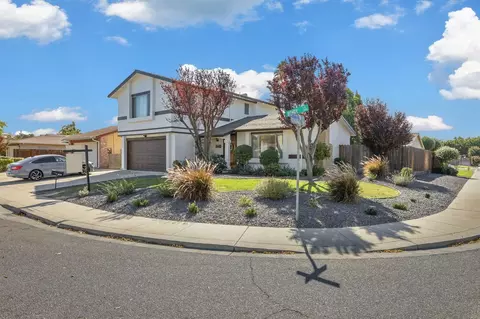 Exterior - 1640 Bondy Ln, Tracy, CA 95376 photo 2 of 13