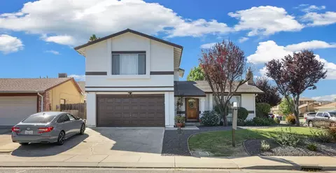 Exterior - 1640 Bondy Ln, Tracy, CA 95376 photo 4 of 13