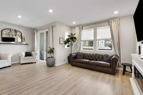 3050 Beaded Mist Walk, Sacramento, CA 95833 photo 3