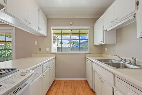 Kitchen - 1628 Galvez Ave, Modesto, CA 95355 photo 4 of 4