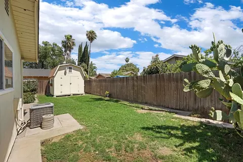 Exterior - 1628 Galvez Ave, Modesto, CA 95355 photo 11 of 14