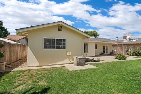 Exterior - 1628 Galvez Ave, Modesto, CA 95355 photo 9 of 14