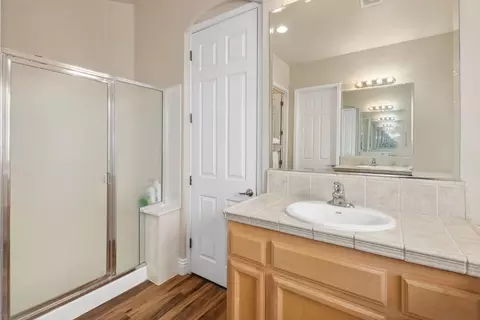 Bath - 5250 Graytree Way, Antelope, CA 95843 photo 3 of 4