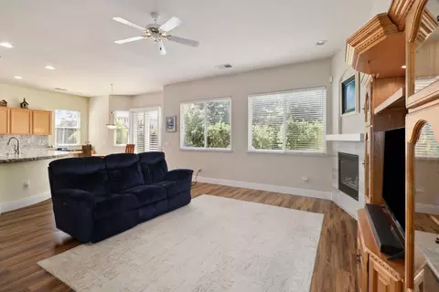 Living - 5250 Graytree Way, Antelope, CA 95843 photo 5 of 5
