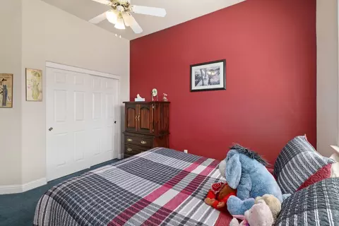Bedroom - 5250 Graytree Way, Antelope, CA 95843 photo 3 of 5