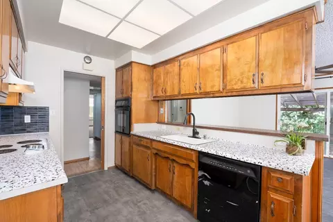 6431 Rolling Way, Carmichael, CA 95608 photo 17
