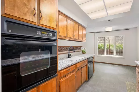 6431 Rolling Way, Carmichael, CA 95608 photo 18