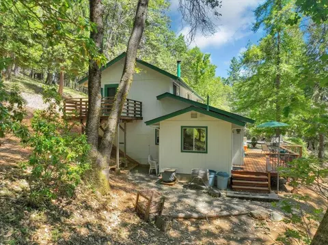 Exterior - 12158 E Brookview Dr, Grass Valley, CA 95945 photo 20 of 25