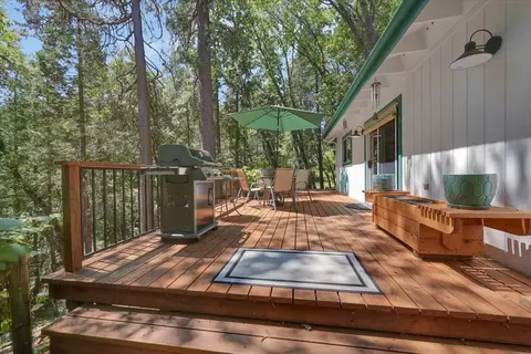 Exterior - 12158 E Brookview Dr, Grass Valley, CA 95945 photo 10 of 25