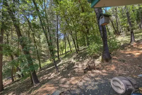 Exterior - 12158 E Brookview Dr, Grass Valley, CA 95945 photo 14 of 25