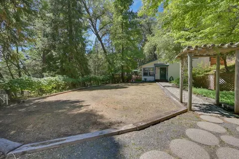 Exterior - 12158 E Brookview Dr, Grass Valley, CA 95945 photo 2 of 25