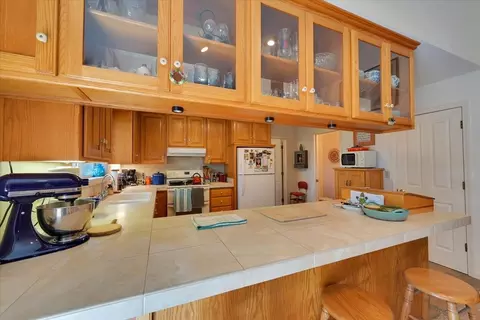 Kitchen - 12158 E Brookview Dr, Grass Valley, CA 95945 photo 1 of 6