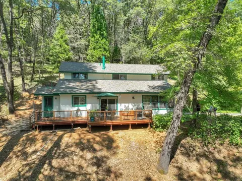 Exterior - 12158 E Brookview Dr, Grass Valley, CA 95945 photo 19 of 25