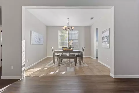 Dining - 1891 Trail Way, Turlock, CA 95382 photo 2 of 6