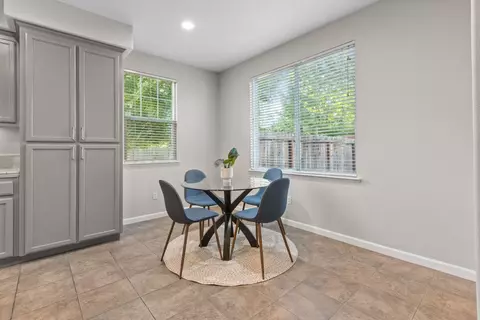 Dining - 1891 Trail Way, Turlock, CA 95382 photo 1 of 6